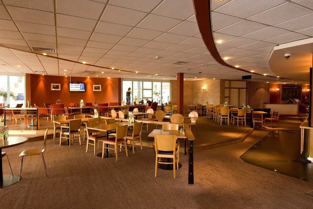 Premier Inn Cardiff Roath Hotel