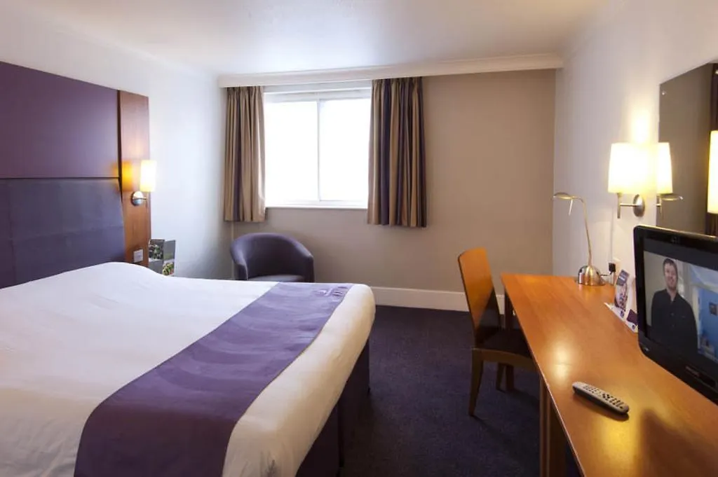 Premier Inn Cardiff Roath 3*,  United Kingdom