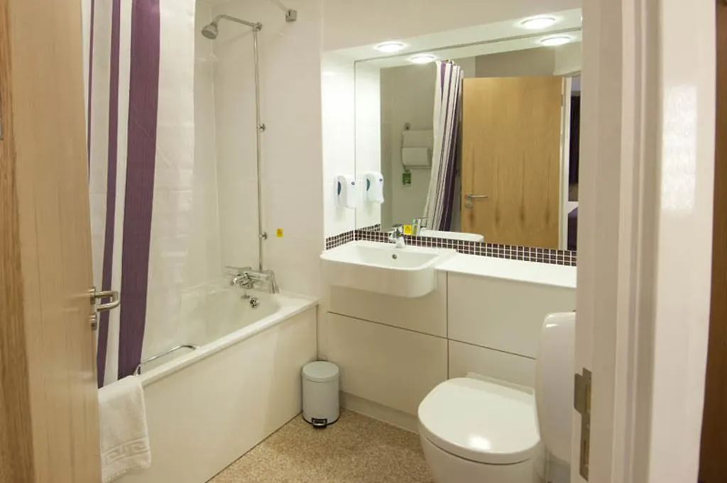 Premier Inn Cardiff Roath Hotel