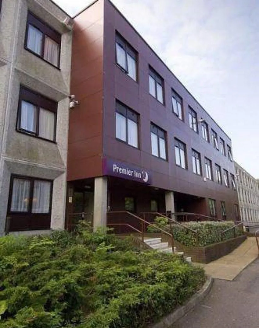 Premier Inn Cardiff Roath Hotel